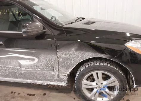 2013 Mercedes-Benz Ml 350 4Matic z USA, uszkodzony, nr VIN 4JGDA5HB2DA121173